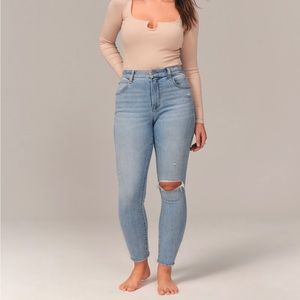 Abercrombie Super Skinny High Rise Curve Love Jeans size 30/10 Long